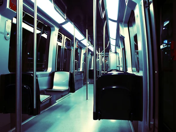 Tren subterráneo —  Fotos de Stock