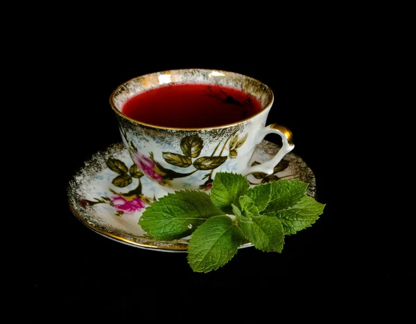 Tea cup with mint leaf — Stock Photo, Image
