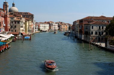  Grand Canal adlı tekne