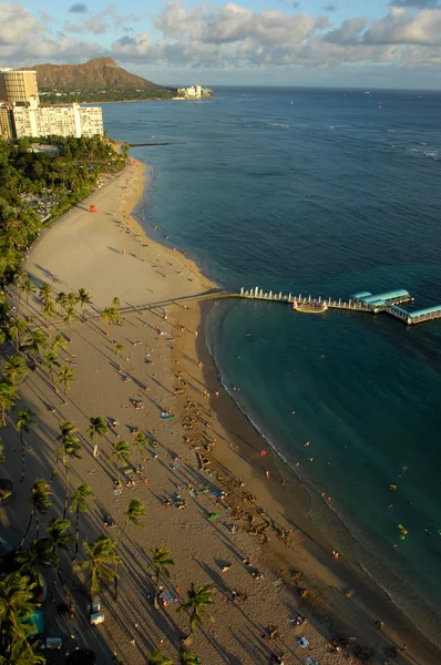 Plaży Waikiki w Honolulu — Zdjęcie stockowe