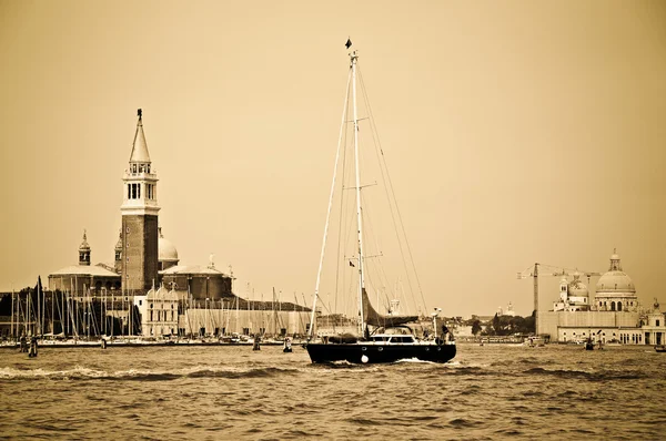马库斯在威尼斯运河 — 图库照片