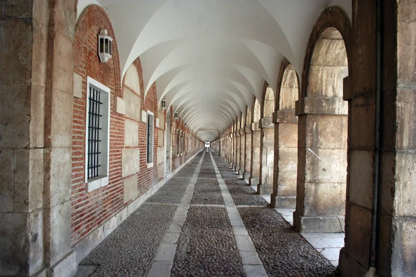 Aranjuez palacio echte en Tuin, Spanje — Stockfoto