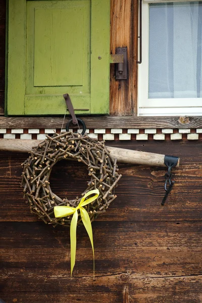 Window and hanging vintage gardening tools — Stock Photo, Image