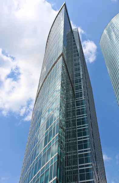 New skyscrapers business centre, climbers clean windows — Stock Photo, Image