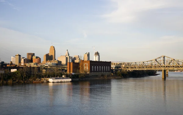 Cincinnati gezien uit kentucky — Stockfoto