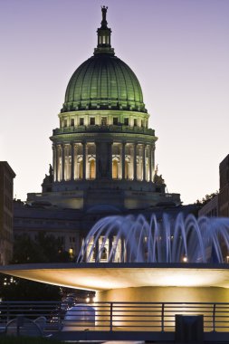Madison, Wisconsin - State Capitol clipart