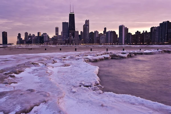 Pembe akşam Chicago — Stok fotoğraf