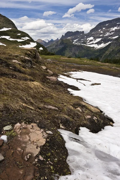 Μακρινή θέα του παγετώνα εθνικό πάρκο — Φωτογραφία Αρχείου