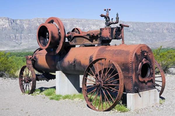 Steam power tractor — Stock Photo, Image
