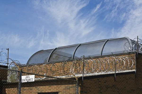 Entrada a la cárcel —  Fotos de Stock