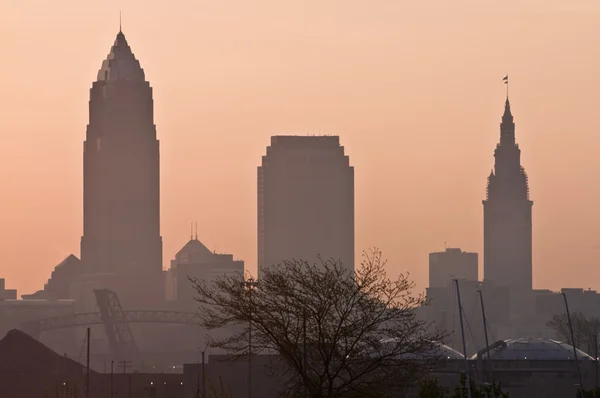 Silhouette du centre-ville de Cleveland — Photo