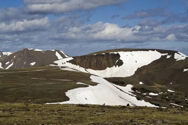 Wiosna w parku narodowym Gór Skalistych — Zdjęcie stockowe