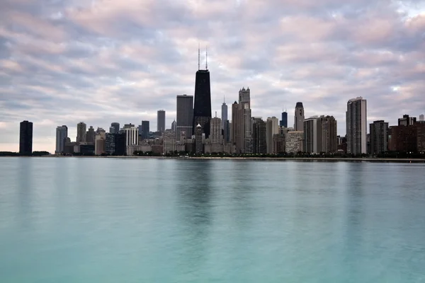 市中心芝加哥早晨时间 — 图库照片