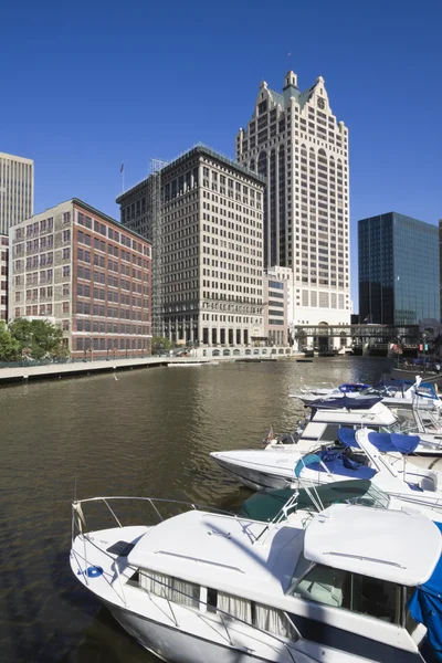 Milwaukee-folyó — Stock Fotó