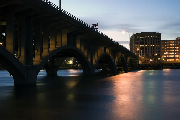 Мост в Рокфорде — стоковое фото
