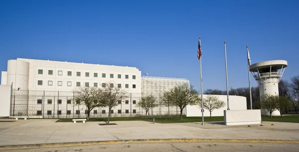 Edifício da prisão — Fotografia de Stock