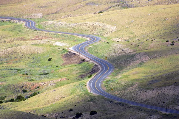 Curved road — Stock Photo, Image