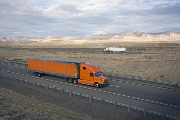 Vrachtwagen in utah — Stockfoto