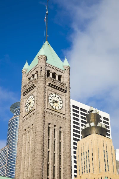 Torre do relógio em Minneapolis — Fotografia de Stock