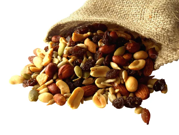 Spurenmischung aus Nüssen, Samen und Trockenfrüchten. — Stockfoto