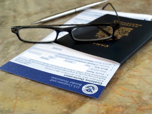 Paspoort op US verklaring card — Stockfoto