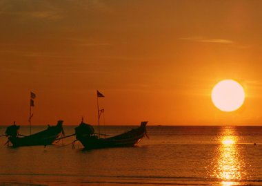 Golden sunset, Tao island, Thailand