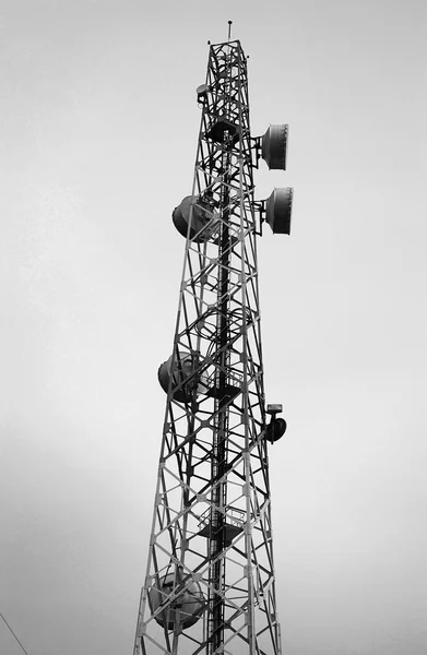 Torre de comunicación — Foto de Stock