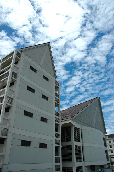 Здание университета — стоковое фото