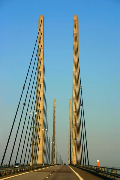 Bir araba gördün Öresund Köprüsü — Stok fotoğraf