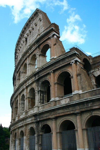 Колизей в Риме