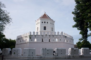 yuvarlak silah içinde mavi gökyüzü backgroud Bangkok Tayland