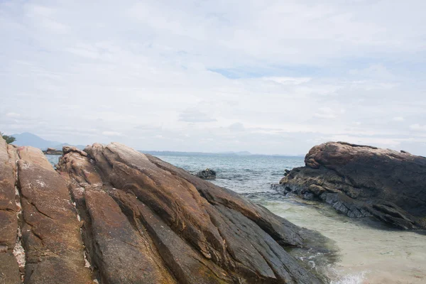 Kamień i plaży — Zdjęcie stockowe
