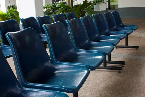 Niebieskie krzesła — Zdjęcie stockowe