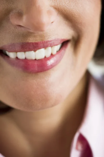 Close-up da boca da mulher — Fotografia de Stock