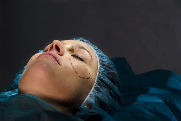 Woman Receiving Plastic Operation — Stock Photo, Image