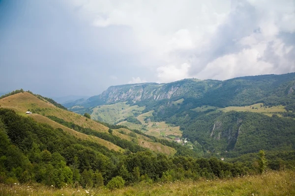 Trascau Mountains and Sub Piatra Monastery — Stock Photo, Image