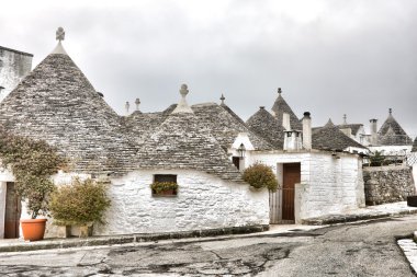 Trulli.