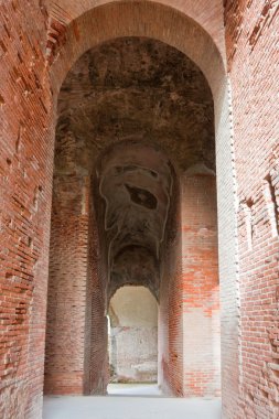 Santa maria capua vetere amfi tiyatro