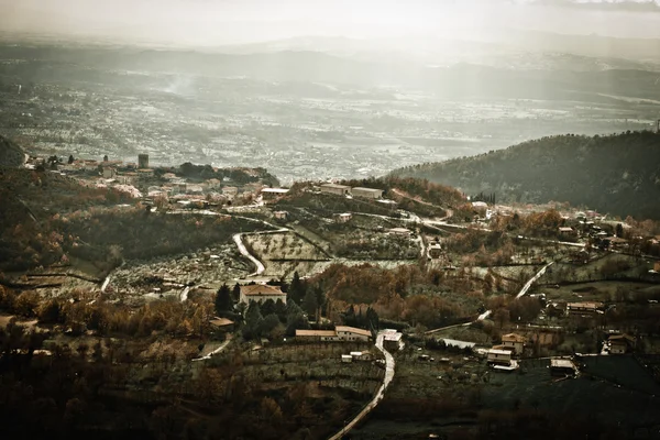 Pochmurny krajobraz we Włoszech — Zdjęcie stockowe