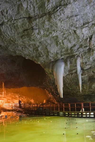 Scarisoara 洞穴 — 图库照片