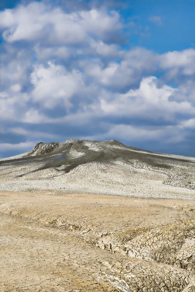 泥の火山 — ストック写真