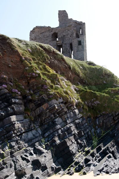 Ruïnes op de klif — Stockfoto