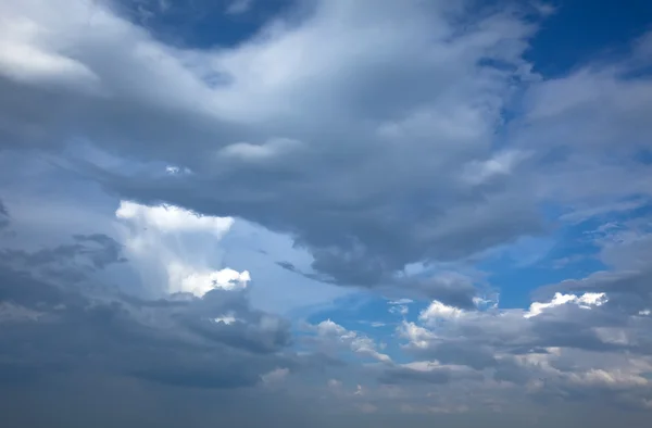 Błękitne niebo powierzchni — Zdjęcie stockowe