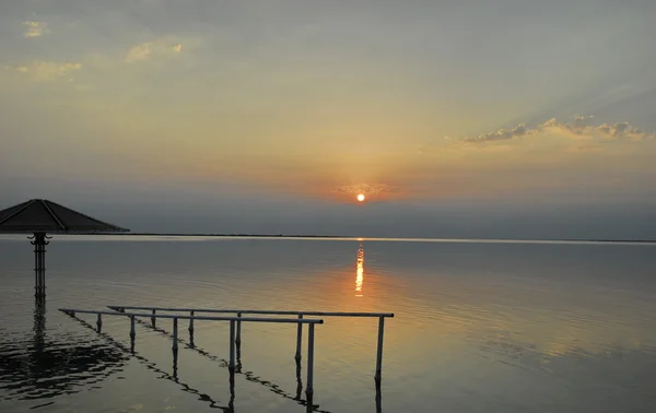 Ölü Deniz günbatımı