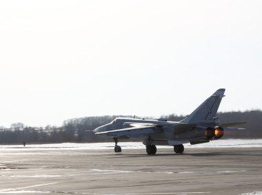 Su-24 fencer kalkış üzerinde