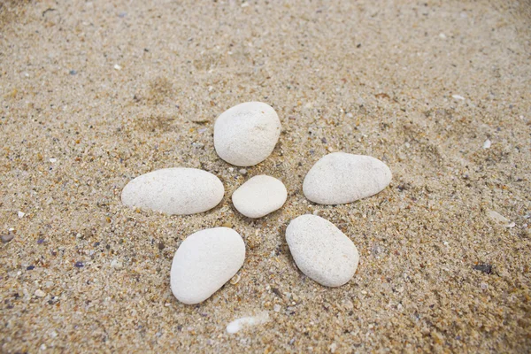 海滩的石头 — 图库照片