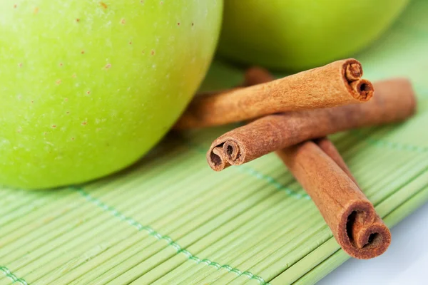 stock image Apples and cinnamon