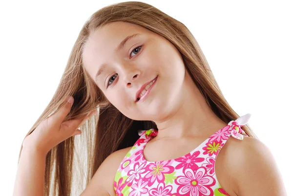 Heldere portret van blond klein meisje — Stockfoto