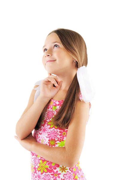 Kleines Mädchen posiert auf weißem Hintergrund — Stockfoto