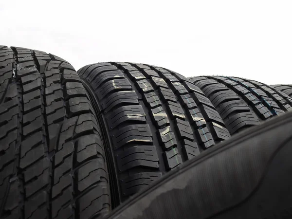 Neumáticos nuevos — Foto de Stock